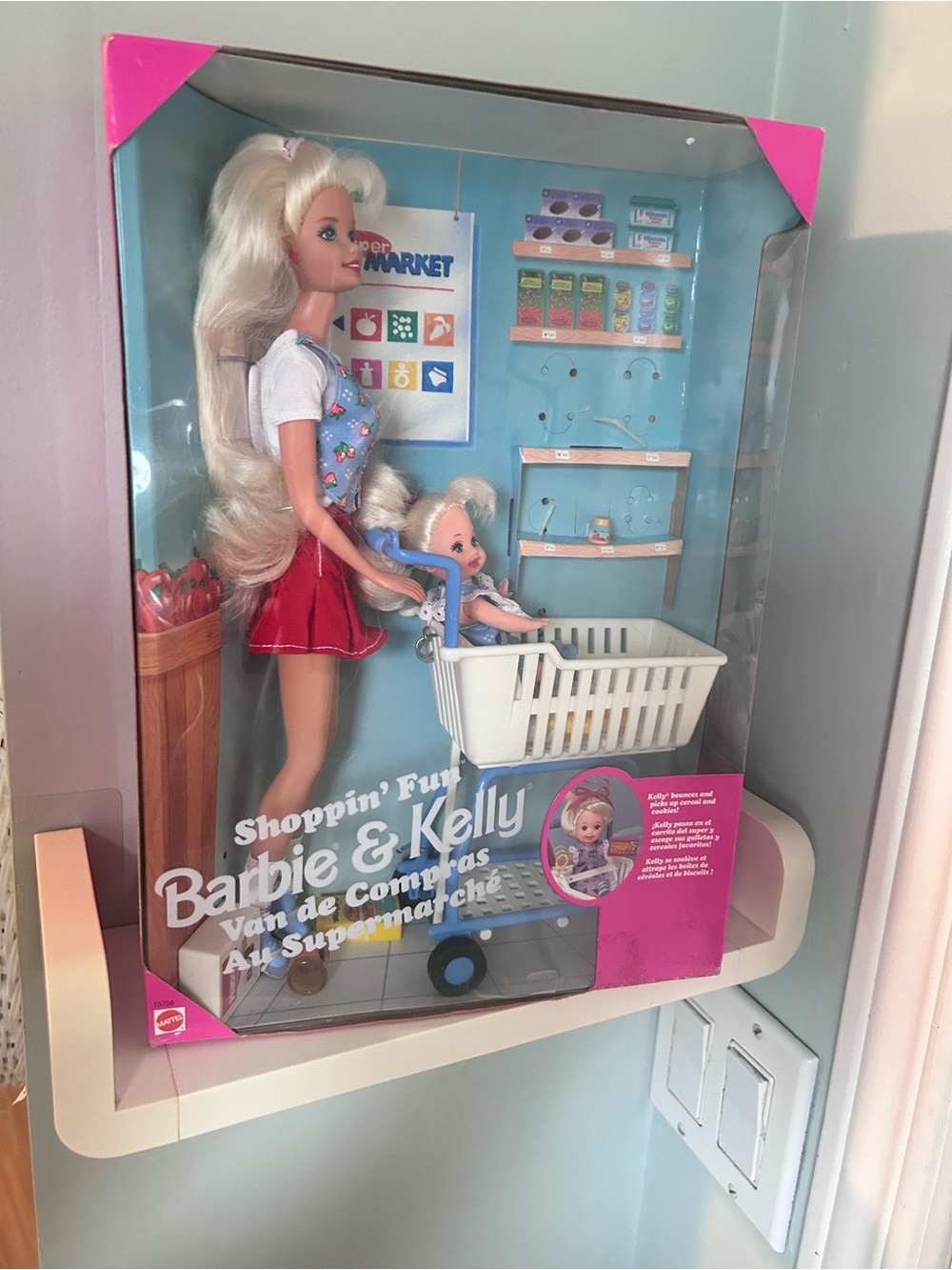 Shoppin’ Fun Barbie And Kelly
